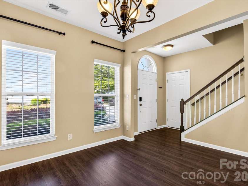13506 Boulder Creek Drive, Charlotte, NC 28273.  MLS# CAR4378216, YatesRealty ID 26182. Entry/Dining Area