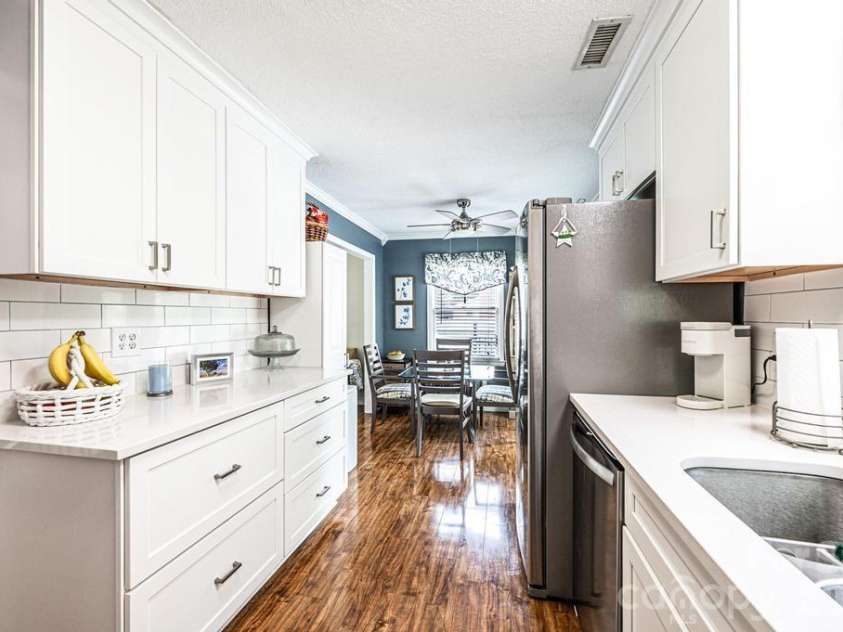 2651 31st Street Court, Hickory, NC 28601.  MLS# CAR4385317, YatesRealty ID 26183. View from kitchen to dining area