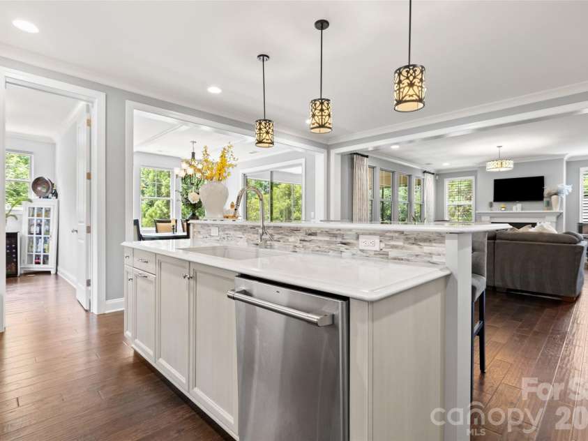 8703 Deakin Court, Waxhaw, NC 28173.  MLS# CAR4385726, YatesRealty ID 26184. 
