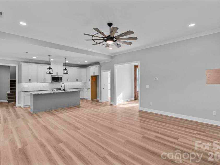 156 Greenhill Road, Mocksville, NC 27028.  MLS# CAR4387048, YatesRealty ID 26185. 