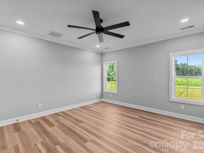 156 Greenhill Road, Mocksville, NC 27028.  MLS# CAR4387048, YatesRealty ID 26185. 