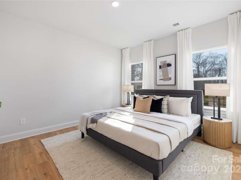 4815 & 4817 Victoria Avenue, Charlotte, NC 28269.  MLS# CAR4257160, YatesRealty ID 26185. 