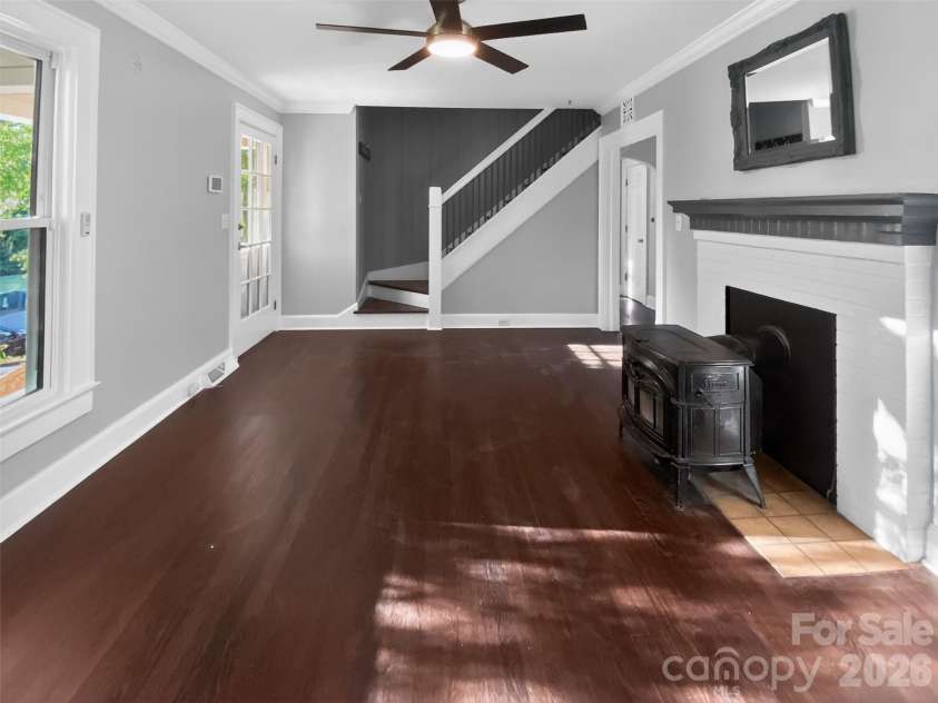 208 5th Street, Albemarle, NC 28001.  MLS# CAR4387165, YatesRealty ID 26186. 