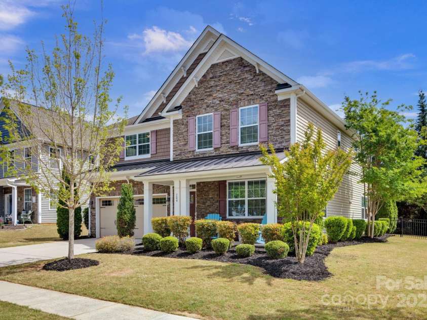 704 Fresia Drive, Tega Cay, SC 29708.  MLS# CAR4241905, YatesRealty ID 26186. 