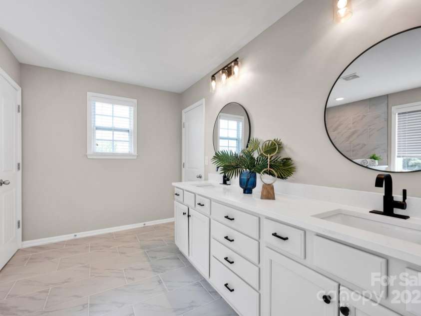 704 Fresia Drive, Tega Cay, SC 29708.  MLS# CAR4241905, YatesRealty ID 26186. 