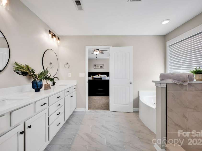 704 Fresia Drive, Tega Cay, SC 29708.  MLS# CAR4241905, YatesRealty ID 26186. 