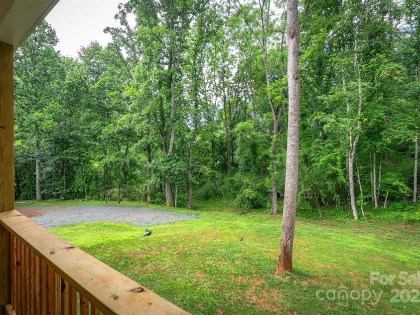 1585 South Main Street, Mars Hill, NC 28754.  MLS# CAR4196541, YatesRealty ID 2619. 