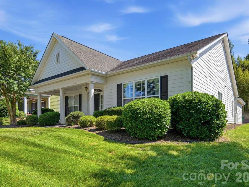 13344 Old Compton Court, Pineville, NC 28134.  MLS# CAR4385876, YatesRealty ID 26190. 
