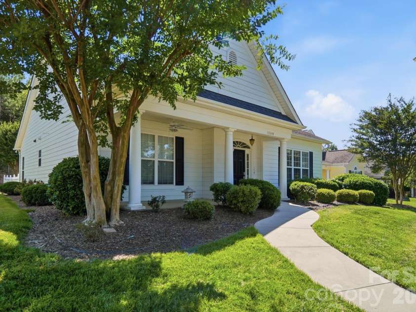 13344 Old Compton Court, Pineville, NC 28134.  MLS# CAR4385876, YatesRealty ID 26190. 
