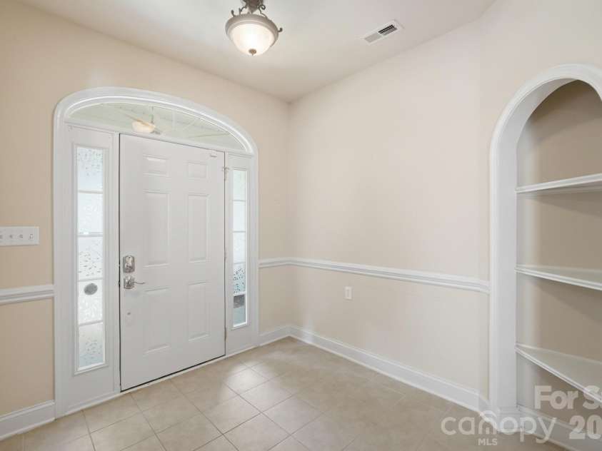 13344 Old Compton Court, Pineville, NC 28134.  MLS# CAR4385876, YatesRealty ID 26190. 