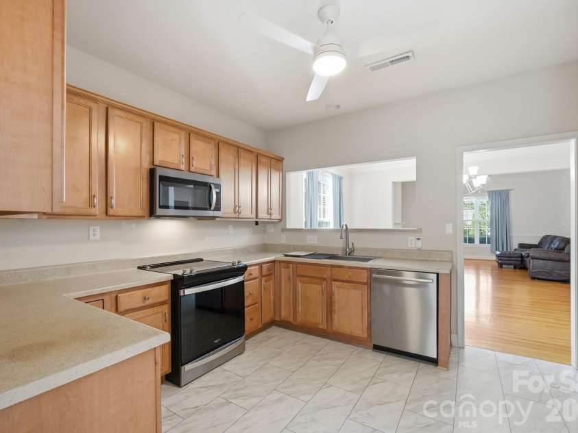 13344 Old Compton Court, Pineville, NC 28134.  MLS# CAR4385876, YatesRealty ID 26190. 
