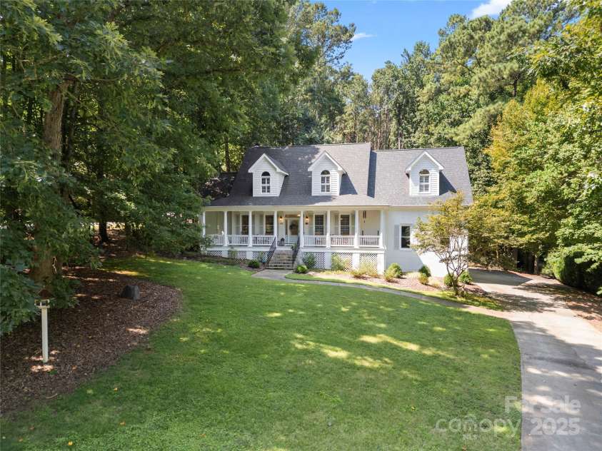 480 Robinson Road, Mooresville, NC 28117.  MLS# CAR4276641, YatesRealty ID 26190. 