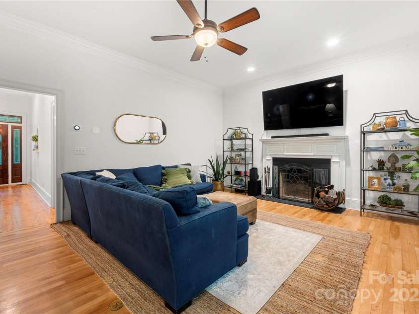 480 Robinson Road, Mooresville, NC 28117.  MLS# CAR4276641, YatesRealty ID 26190. 