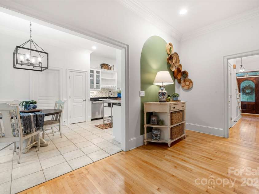 480 Robinson Road, Mooresville, NC 28117.  MLS# CAR4276641, YatesRealty ID 26190. 