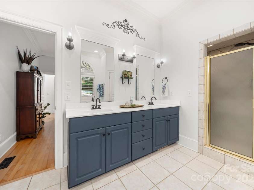 480 Robinson Road, Mooresville, NC 28117.  MLS# CAR4276641, YatesRealty ID 26190. 