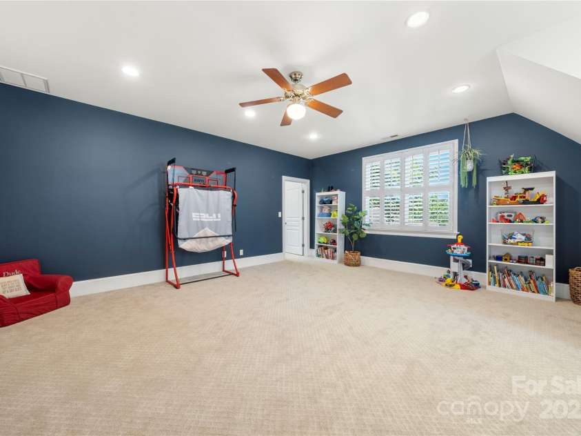 480 Robinson Road, Mooresville, NC 28117.  MLS# CAR4276641, YatesRealty ID 26190. 