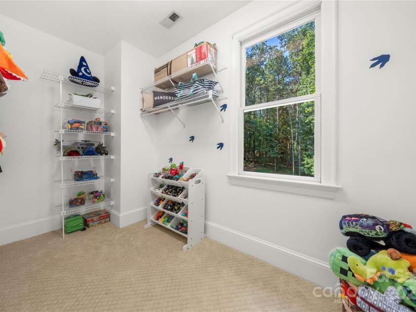 480 Robinson Road, Mooresville, NC 28117.  MLS# CAR4276641, YatesRealty ID 26190. 