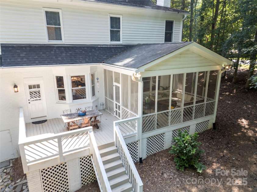 480 Robinson Road, Mooresville, NC 28117.  MLS# CAR4276641, YatesRealty ID 26190. 