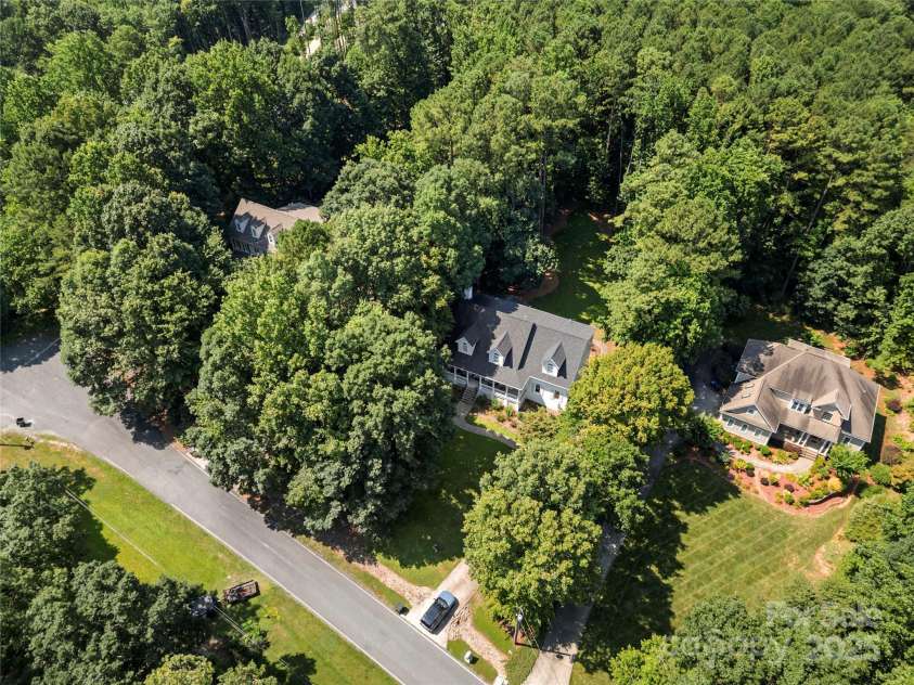 480 Robinson Road, Mooresville, NC 28117.  MLS# CAR4276641, YatesRealty ID 26190. 