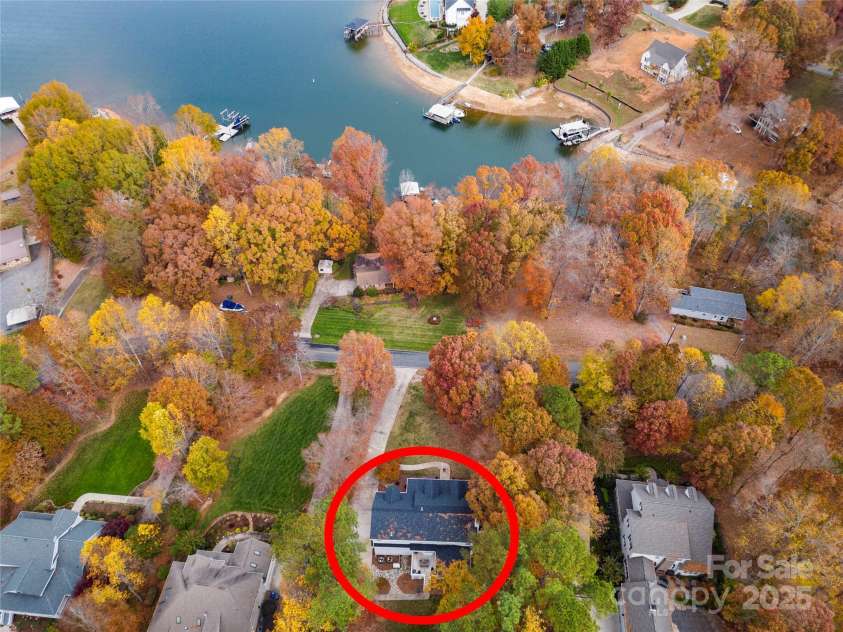 480 Robinson Road, Mooresville, NC 28117.  MLS# CAR4276641, YatesRealty ID 26190. 