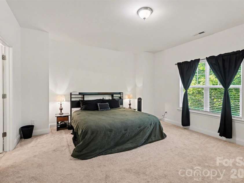 13712 Cinnabar Place, Huntersville, NC 28078.  MLS# CAR4372187, YatesRealty ID 26191. 
