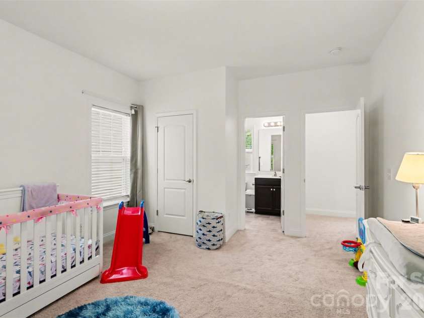 13712 Cinnabar Place, Huntersville, NC 28078.  MLS# CAR4372187, YatesRealty ID 26191. 