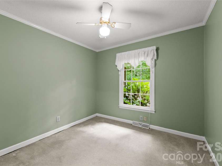 2038 Skyway Drive, Monroe, NC 28110.  MLS# CAR4387550, YatesRealty ID 26192. 