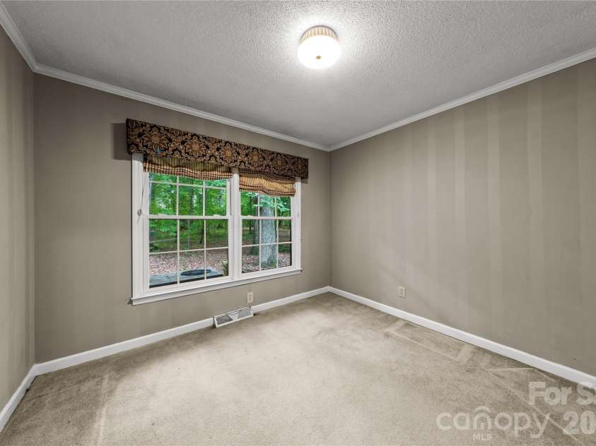 2038 Skyway Drive, Monroe, NC 28110.  MLS# CAR4387550, YatesRealty ID 26192. 