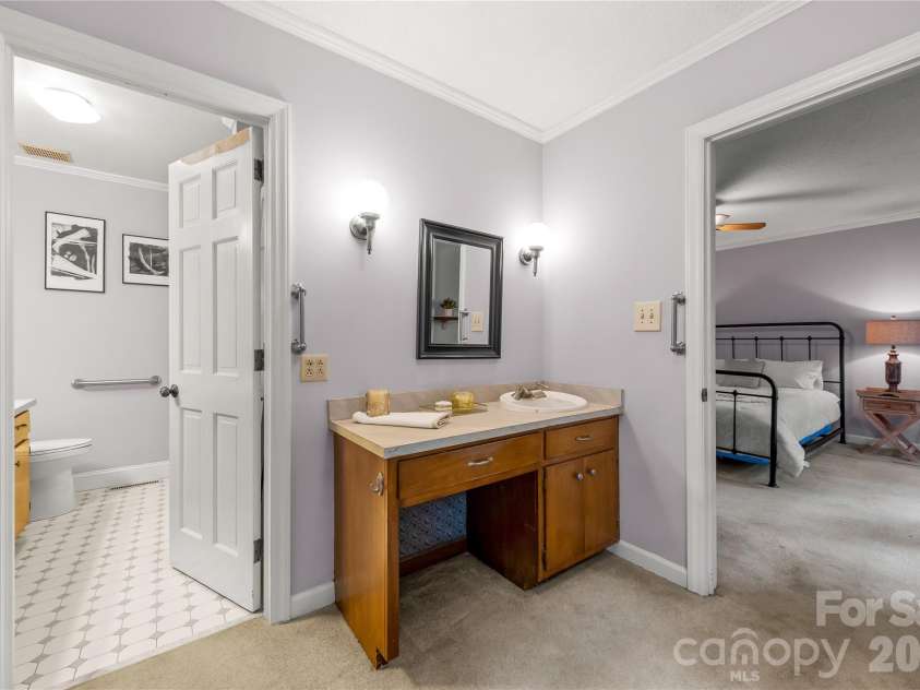 2038 Skyway Drive, Monroe, NC 28110.  MLS# CAR4387550, YatesRealty ID 26192. Primary dressing room