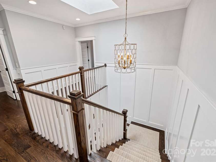 431 Wonderwood Drive, Charlotte, NC 28211.  MLS# CAR4266684, YatesRealty ID 26192. 