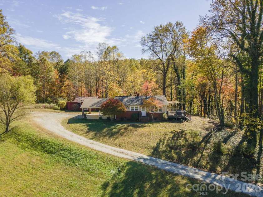 29 Friendly Drive, Old Fort, NC 28762.  MLS# CAR4382103, YatesRealty ID 26193. 