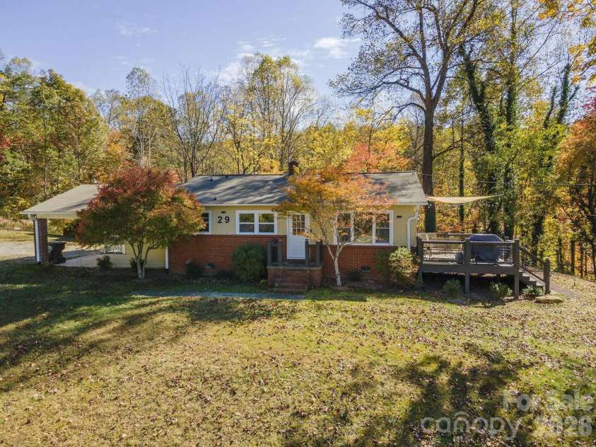29 Friendly Drive, Old Fort, NC 28762.  MLS# CAR4382103, YatesRealty ID 26193. 