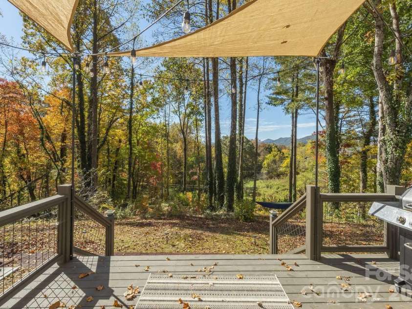29 Friendly Drive, Old Fort, NC 28762.  MLS# CAR4382103, YatesRealty ID 26193. 