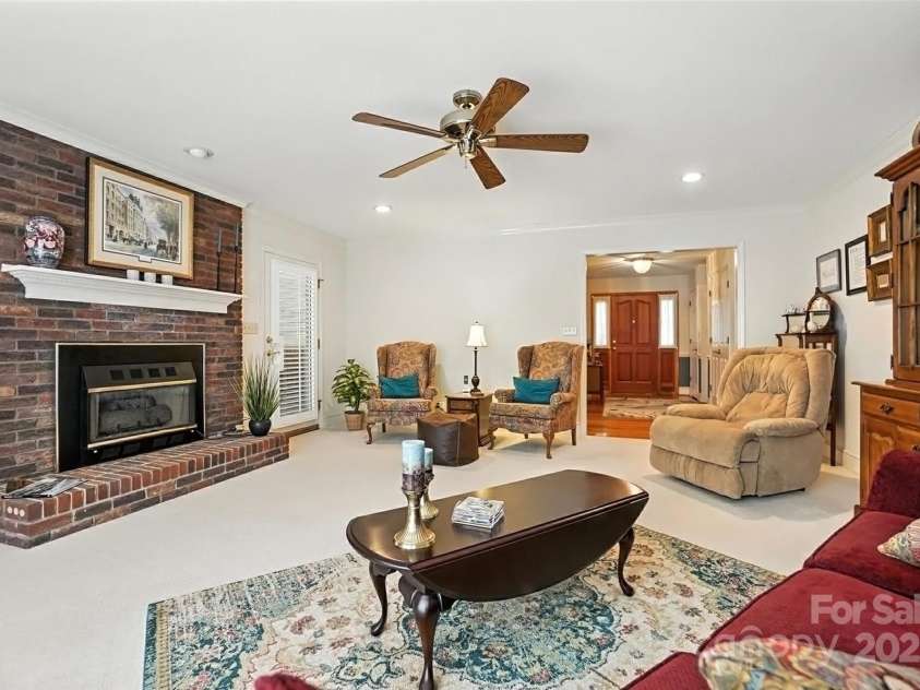 10055 Highway 601 Highway, Midland, NC 28107.  MLS# CAR4279690, YatesRealty ID 26194. 