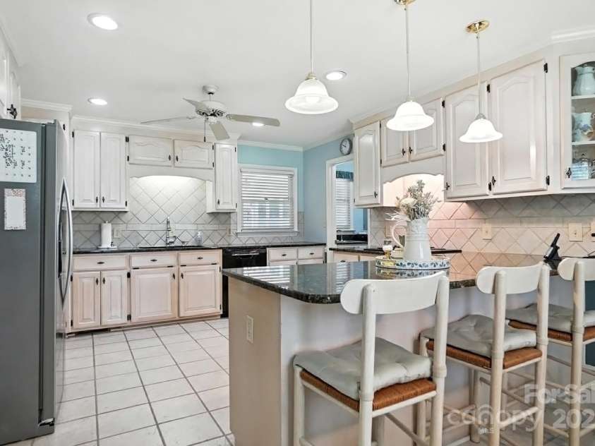 10055 Highway 601 Highway, Midland, NC 28107.  MLS# CAR4279690, YatesRealty ID 26194. 