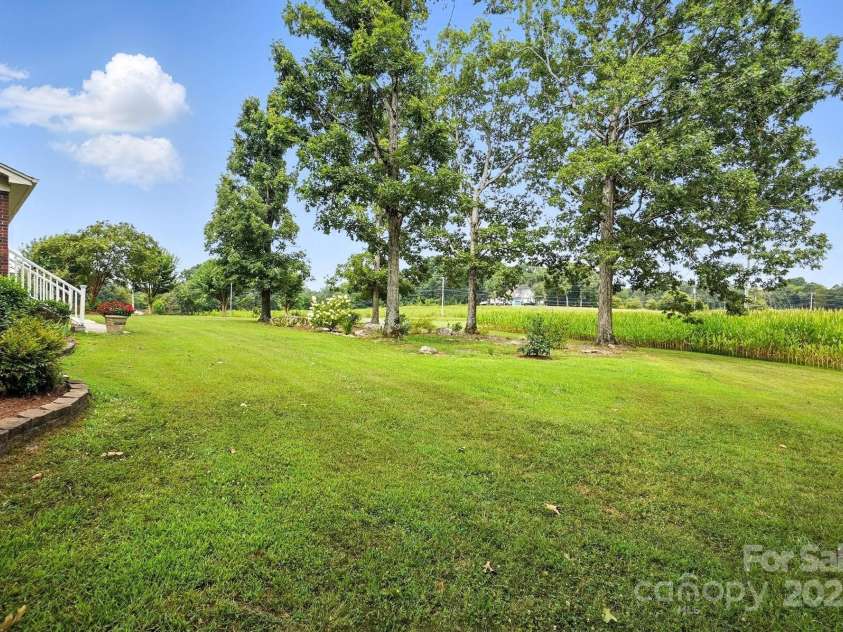 10055 Highway 601 Highway, Midland, NC 28107.  MLS# CAR4279690, YatesRealty ID 26194. 