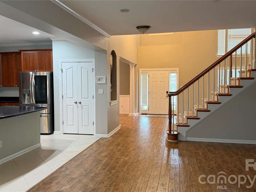 11234 Huntington Meadow Lane, Charlotte, NC 28273.  MLS# CAR4386495, YatesRealty ID 26195. 
