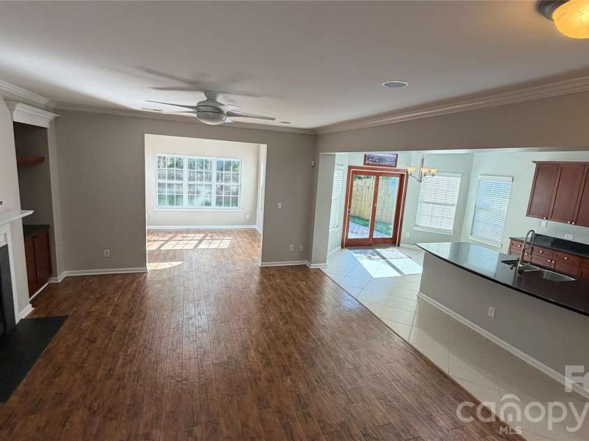 11234 Huntington Meadow Lane, Charlotte, NC 28273.  MLS# CAR4386495, YatesRealty ID 26195. 