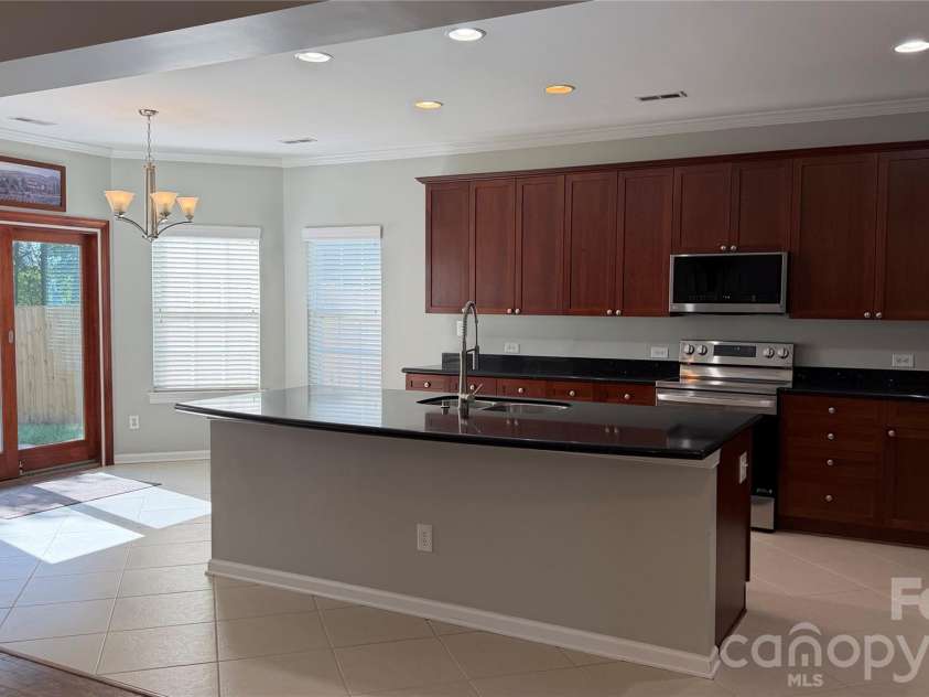 11234 Huntington Meadow Lane, Charlotte, NC 28273.  MLS# CAR4386495, YatesRealty ID 26195. 