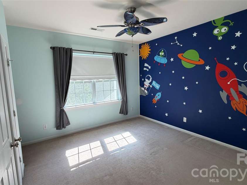 11234 Huntington Meadow Lane, Charlotte, NC 28273.  MLS# CAR4386495, YatesRealty ID 26195. Bedoom on upper level