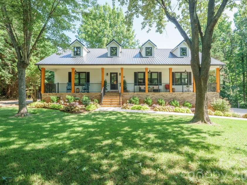 2549 Lake Shore Road, Denver, NC 28037.  MLS# CAR4385563, YatesRealty ID 26196. 