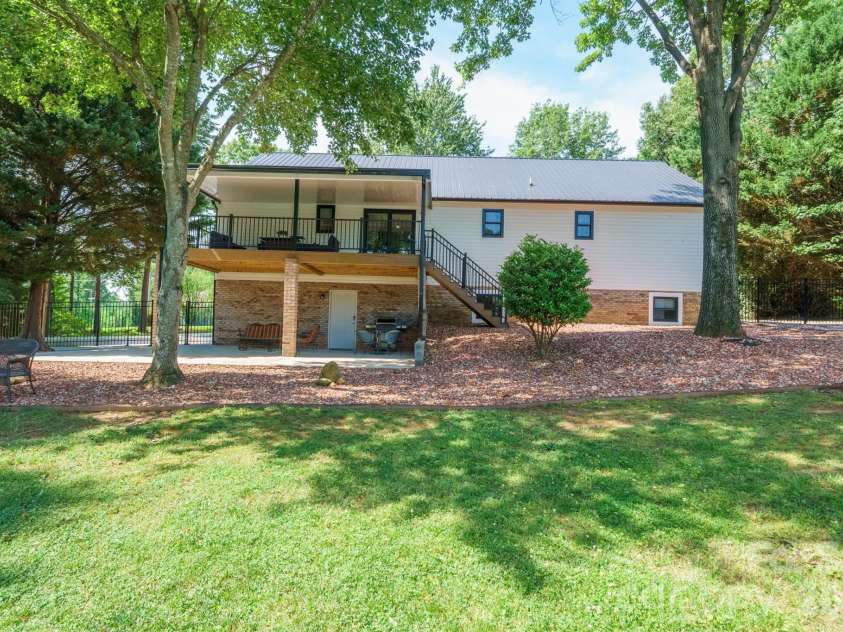 2549 Lake Shore Road, Denver, NC 28037.  MLS# CAR4385563, YatesRealty ID 26196. 