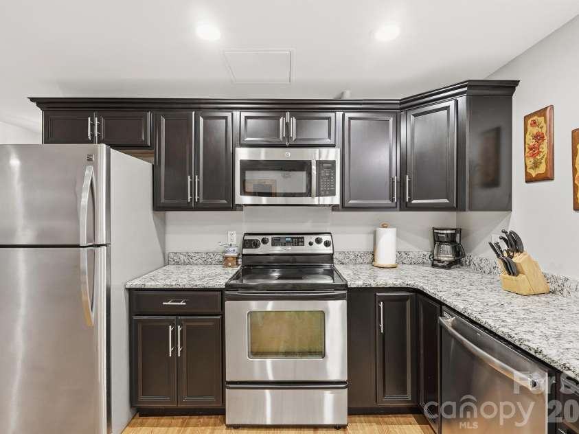 2549 Lake Shore Road, Denver, NC 28037.  MLS# CAR4385563, YatesRealty ID 26196. Basement full kitchen