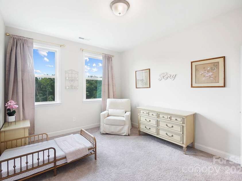 7058 Cloer Court, Charlotte, NC 28214.  MLS# CAR4274375, YatesRealty ID 26196. 