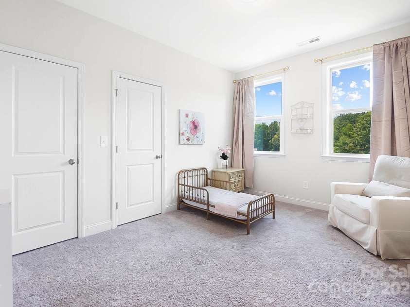 7058 Cloer Court, Charlotte, NC 28214.  MLS# CAR4274375, YatesRealty ID 26196. 
