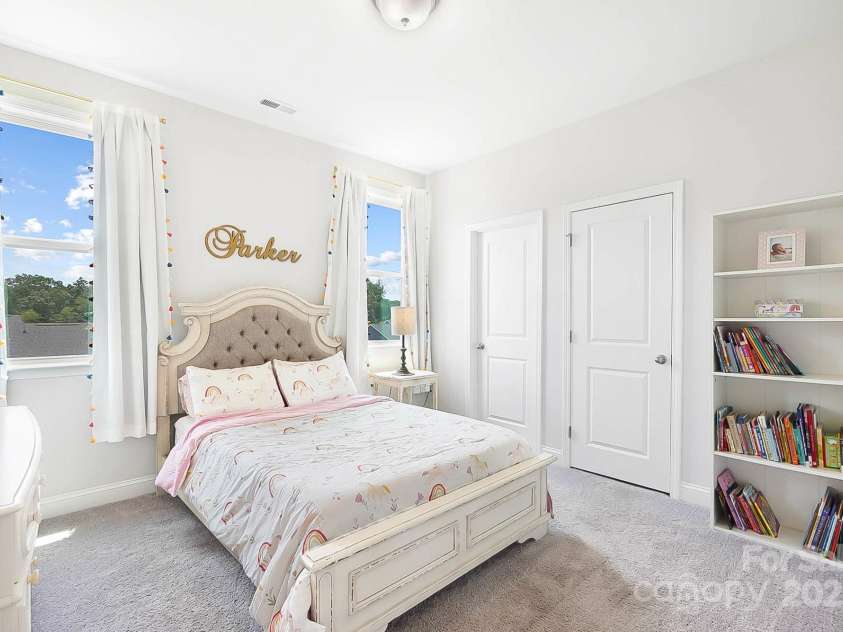 7058 Cloer Court, Charlotte, NC 28214.  MLS# CAR4274375, YatesRealty ID 26196. 