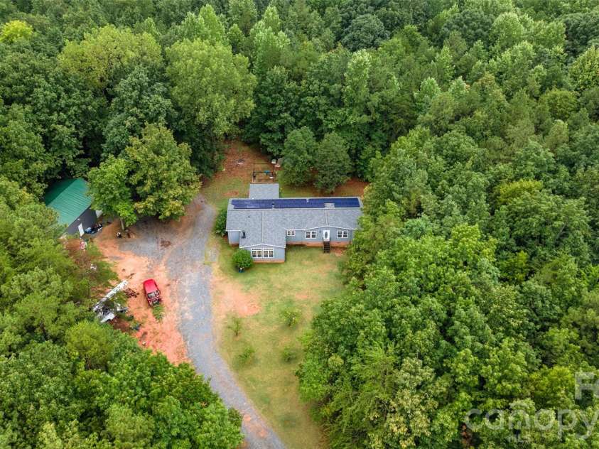 135 Benton Road, Kings Mountain, NC 28086.  MLS# CAR4379689, YatesRealty ID 26198. 