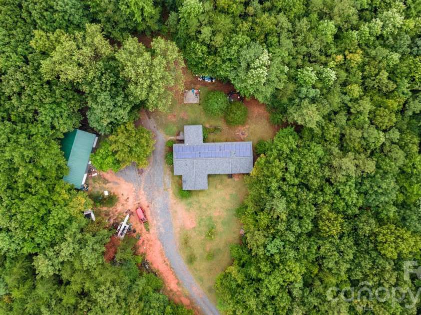 135 Benton Road, Kings Mountain, NC 28086.  MLS# CAR4379689, YatesRealty ID 26198. 