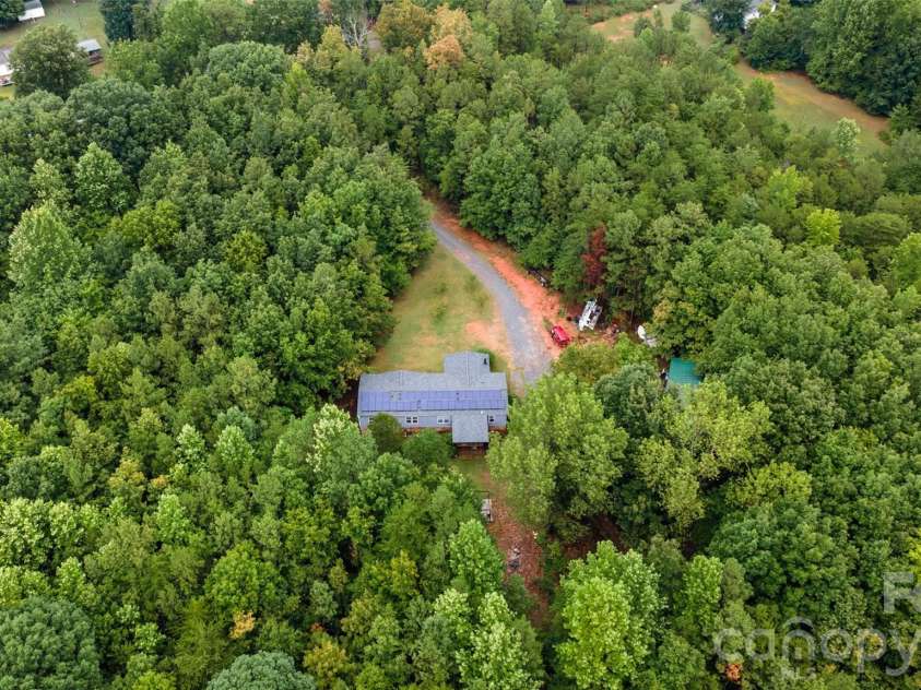135 Benton Road, Kings Mountain, NC 28086.  MLS# CAR4379689, YatesRealty ID 26198. 