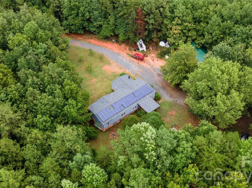 135 Benton Road, Kings Mountain, NC 28086.  MLS# CAR4379689, YatesRealty ID 26198. 